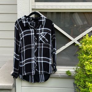Women’s Plaid Blouse